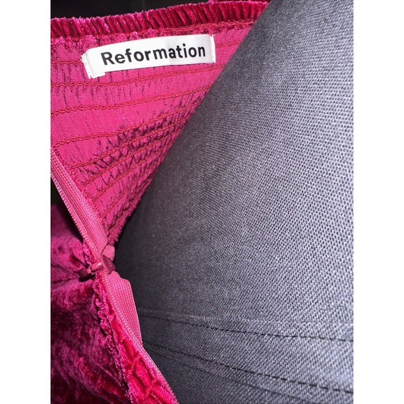 Reformation Chestnut Dress in Rhubarb‎ Size 4 Long Sleeve - Picture 9 of 10